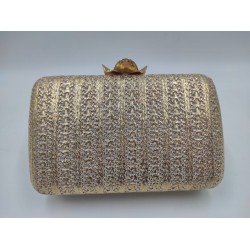 CARTERA RAFIA DORADA